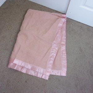 Warwick Vintage Woo Blanket Pink
